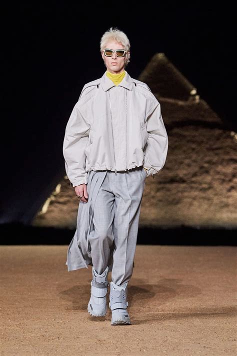 dior runway pyramids|dior in egypt 2023.